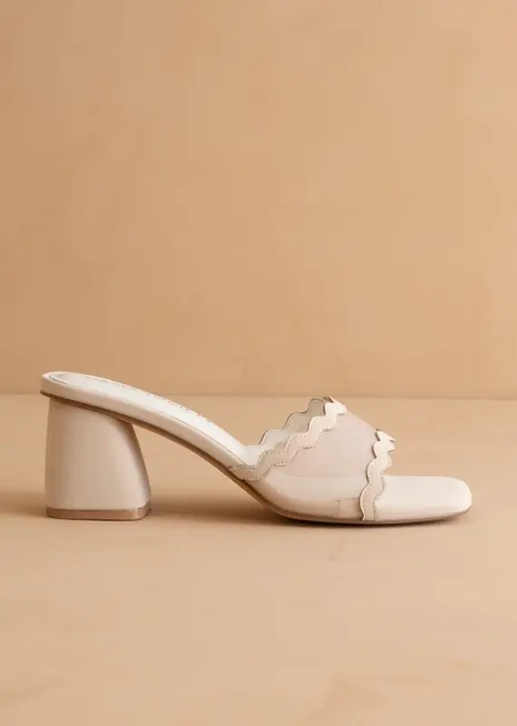 OASIS SOCIETY TRINA SCALLOPED MESH BLOCK HEEL