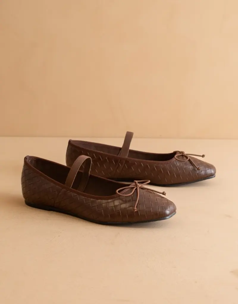 OASIS SOCIETY LOGAN WOVEN BALLET FLAT