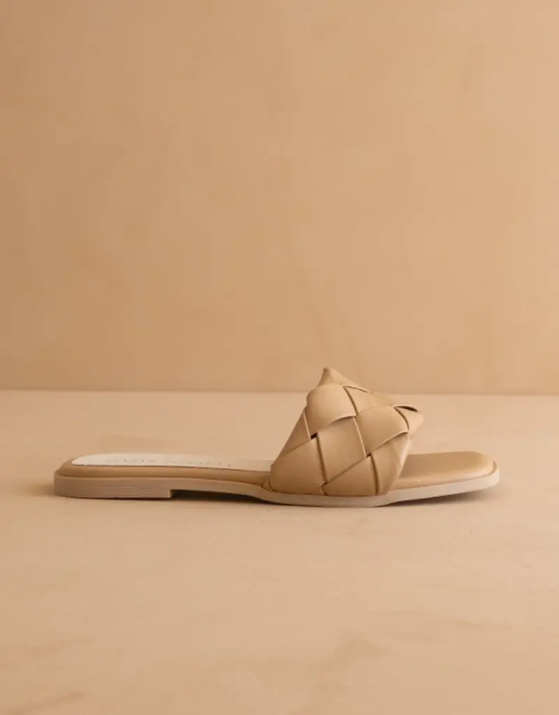 OASIS SOCIETY DARLA WOVEN SLIDE SANDAL