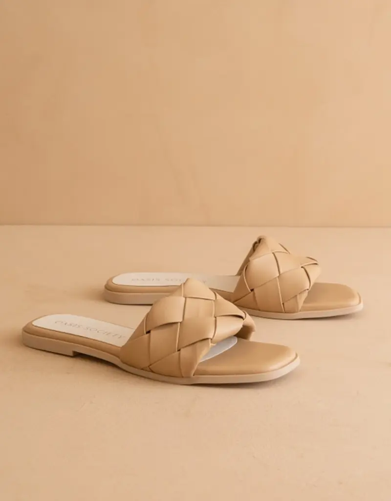 OASIS SOCIETY DARLA WOVEN SLIDE SANDAL