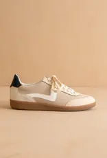 OASIS SOCIETY KYLA LOW TOP SNEAKER