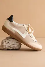 OASIS SOCIETY KYLA LOW TOP SNEAKER