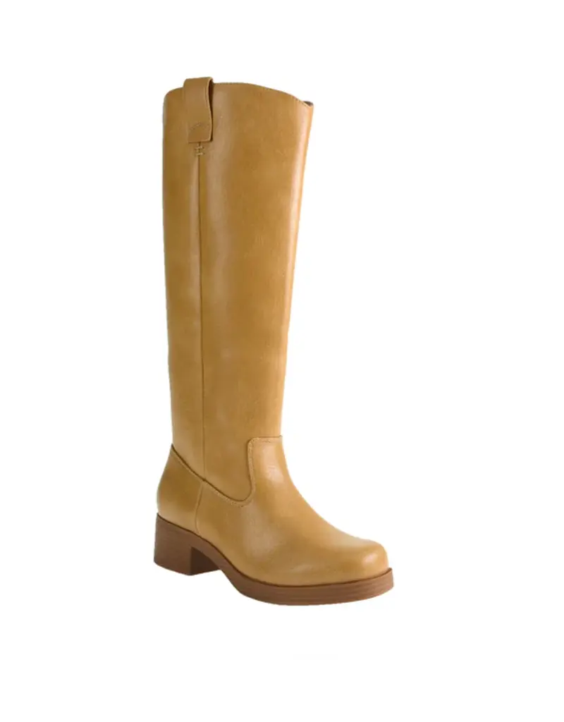 CHINESE LAUNDRY YURIE TALL BOOT