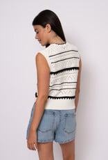 RD STYLE CARA SLEEVELESS CREWNECK