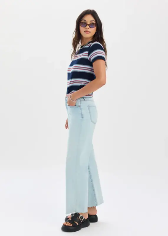DAZE PLEASER HIGH + WIDE ANKLE JEANS