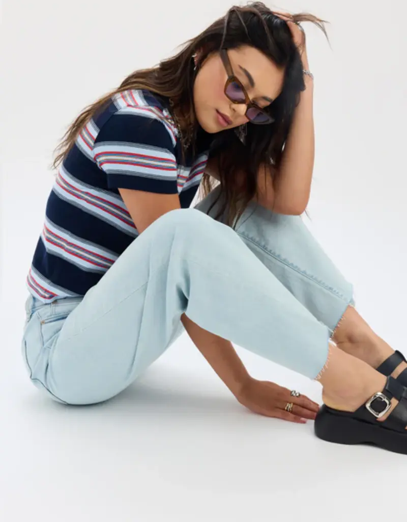 DAZE PLEASER HIGH + WIDE ANKLE JEANS