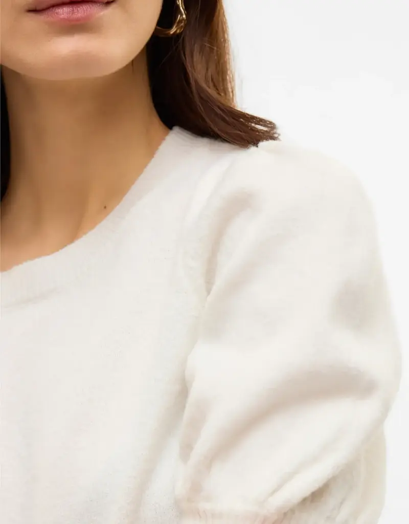 VERO MODA DOFFY SHORT SLEEVE CREW SWEATER
