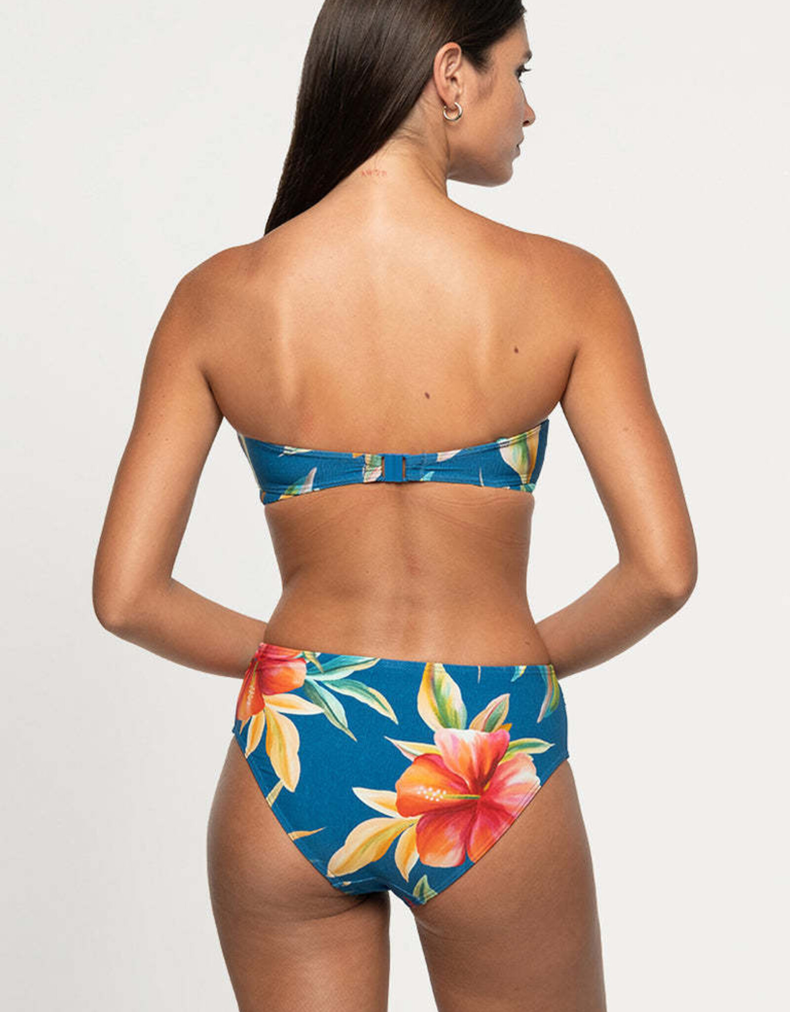 Nip Tuck NT Jacinta Hula Bandeau Bikini Top
