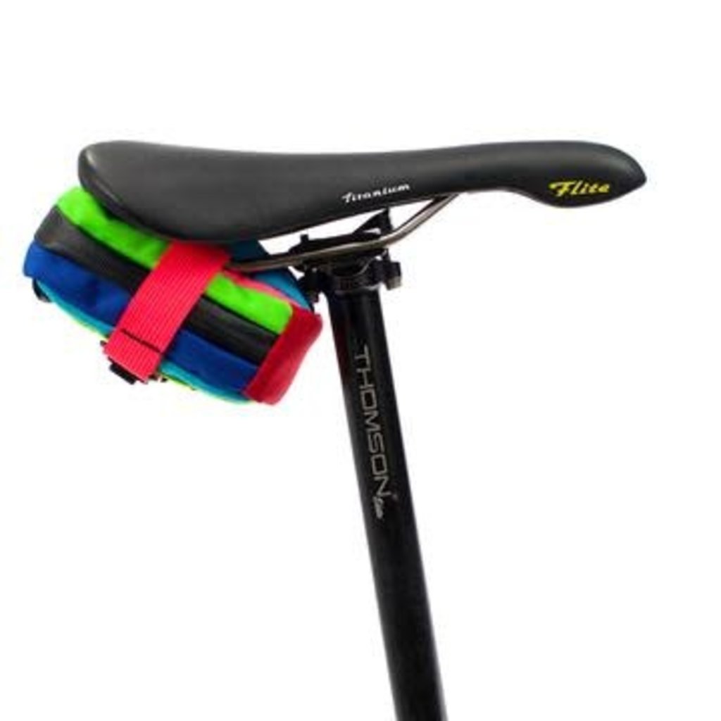 skingrowsback skingrowsback - Plan B Saddle Bag
