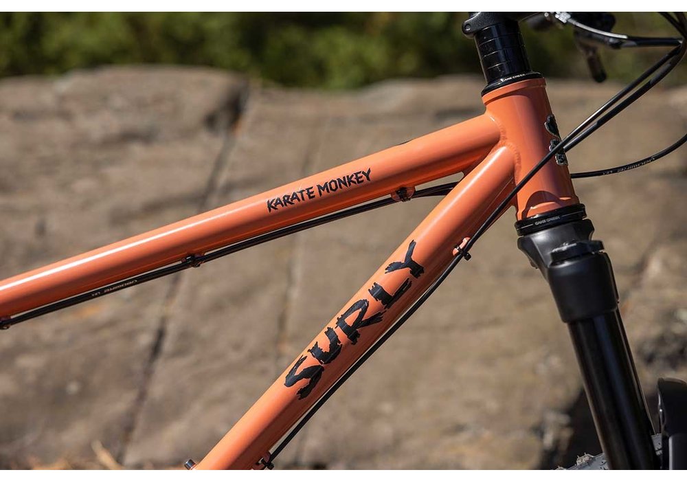 Surly Karate Monkey Suspension Salmon Peach Sundae Omafiets