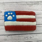 LEAPS & BONES Biscuit 4th of July Red White and Paws Flag