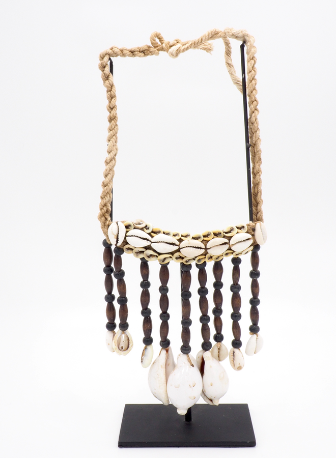 PAPUA NECKLACE