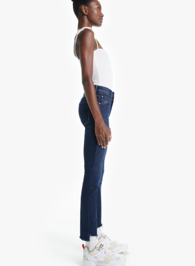 MOTHER DENIM High Waisted Looker Ankle Fray Jeans in Hop On Hop Off size 28  | Mother denim, Frayed jeans, Mother jeans