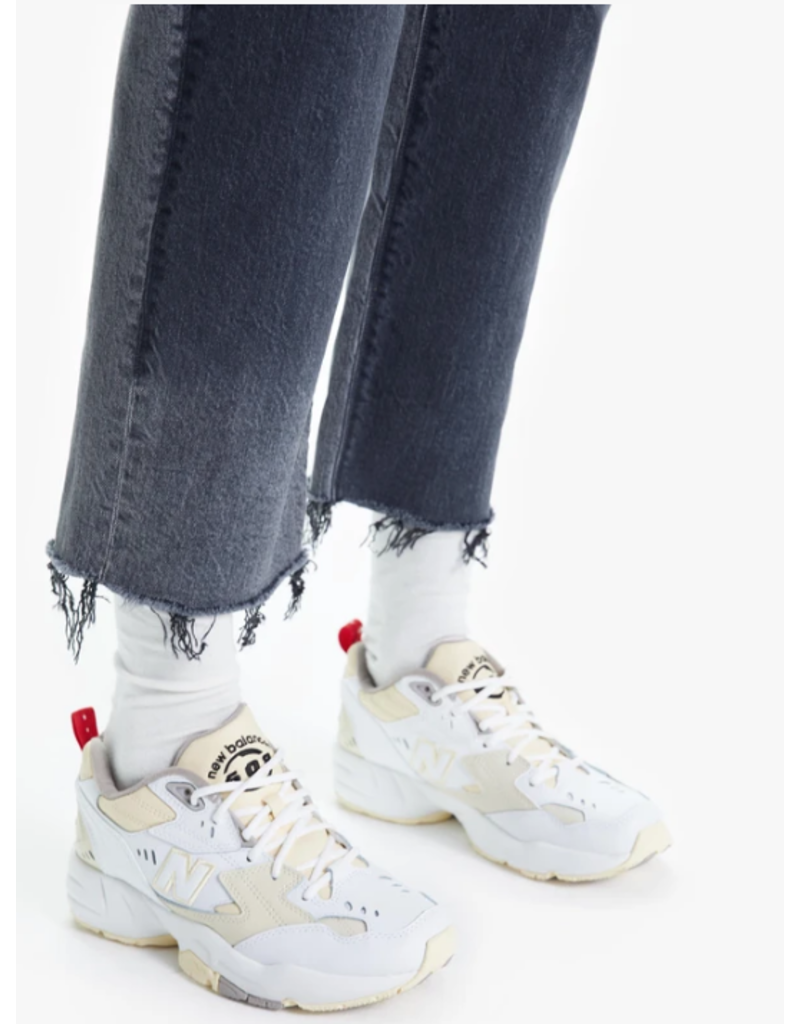 MOTHER DENIM THE RAMBLER ANKLE FRAY