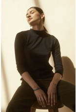 VELVET BY GRAHAM & SPENCER QUINNY LONG SLEEVE 3/4 SLEEVE MOCK NECK TEE