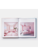 PHAIDON LIVING IN COLOR: COLOR IN CONTEMPORARY INTERIOR DESIGN