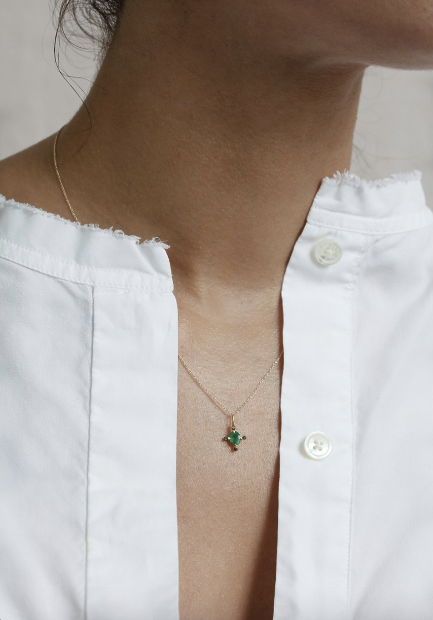 5 OCTOBRE JAGGER NECKLACE - 14K GOLD AND EMERALD