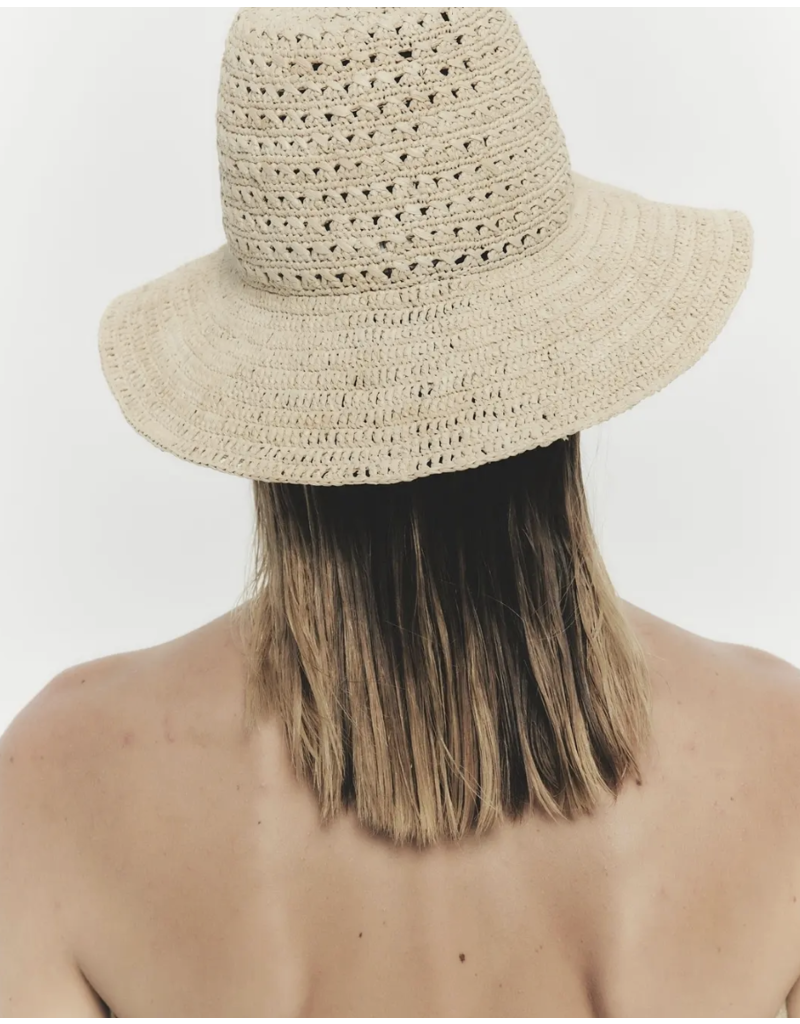 JANESSA LEONÉ RHETT HAT IN NATURAL