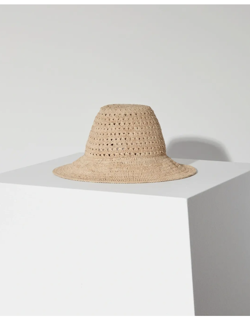 JANESSA LEONÉ RHETT HAT IN NATURAL