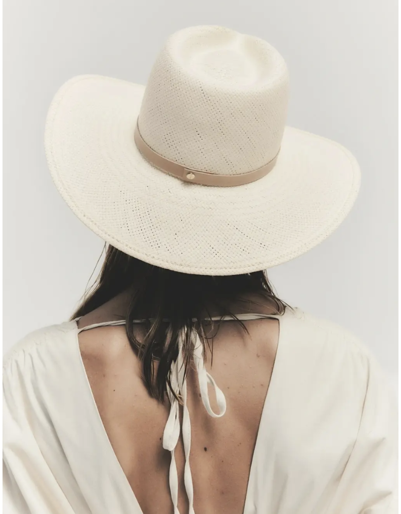 JANESSA LEONÉ SHERMAN HAT IN NATURAL