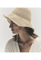 JANESSA LEONÉ TEAGAN HAT IN NATURAL