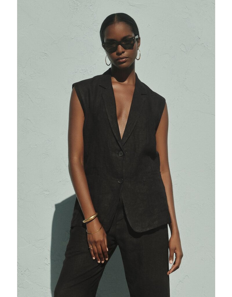 VELVET BY GRAHAM & SPENCER BETHAN VEST