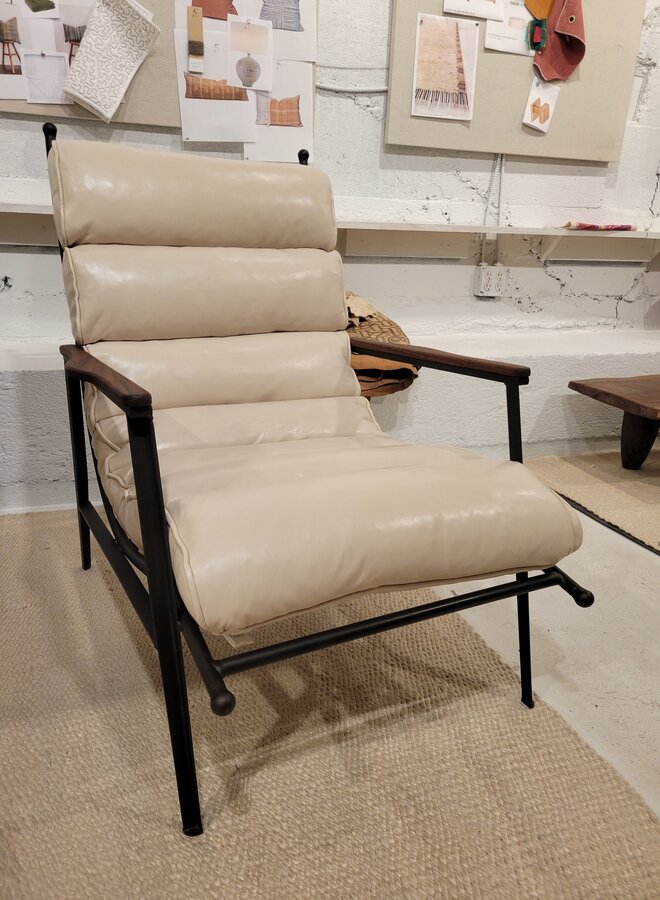 30% OFF - DECLAN LEATHER CHAIR (FLOOR SAMPLE)