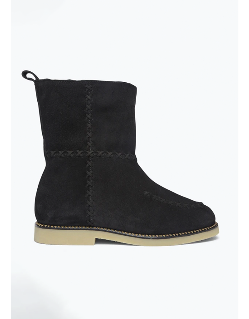 FREDA SALVADOR ROCKY SHEARLING BOOT