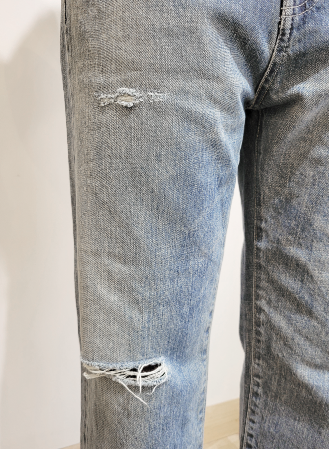 SALVAGED DENIM WIDE TAPERED CUT