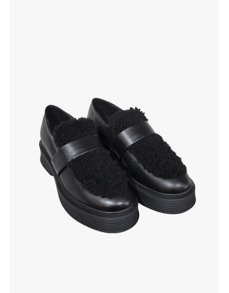 HALMANERA NETA SHEARLING LOAFER OLD BLACK