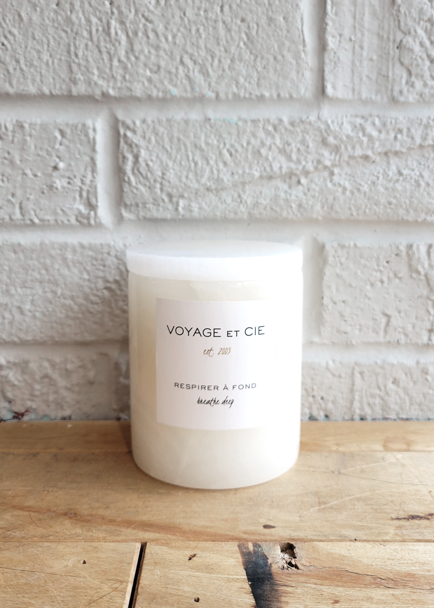 VOYAGE ET CIE RESPIRER Å FOND BREATHE DEEP 14 OZ. WHITE ITALIAN ONYX CANDLE