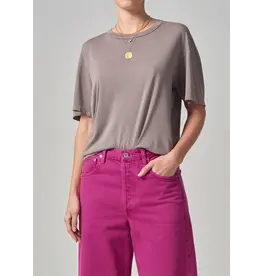 CITIZENS OF HUMANITY ELISABETTA RELAXED TEE IN TAUPE