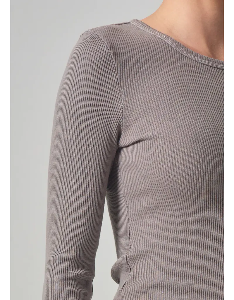 CITIZENS OF HUMANITY ANJA TOP IN TAUPE
