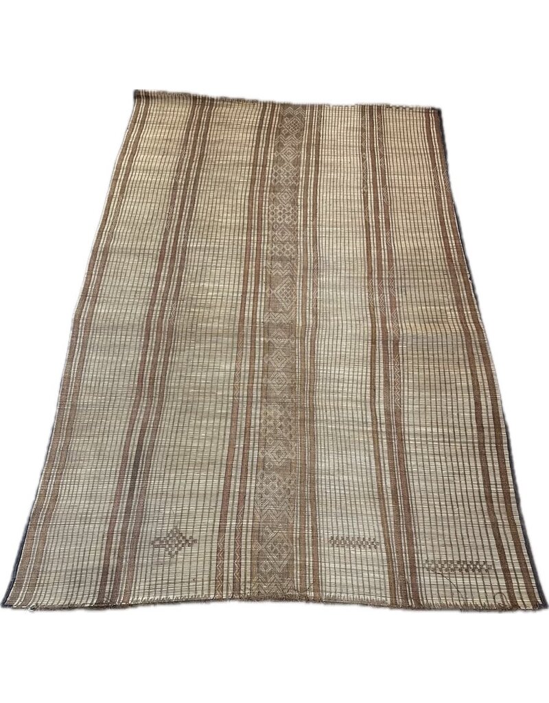 CHATEAU DES SOUKS VINTAGE MOROCCAN TUAREG MAT 5'9"x8'7"
