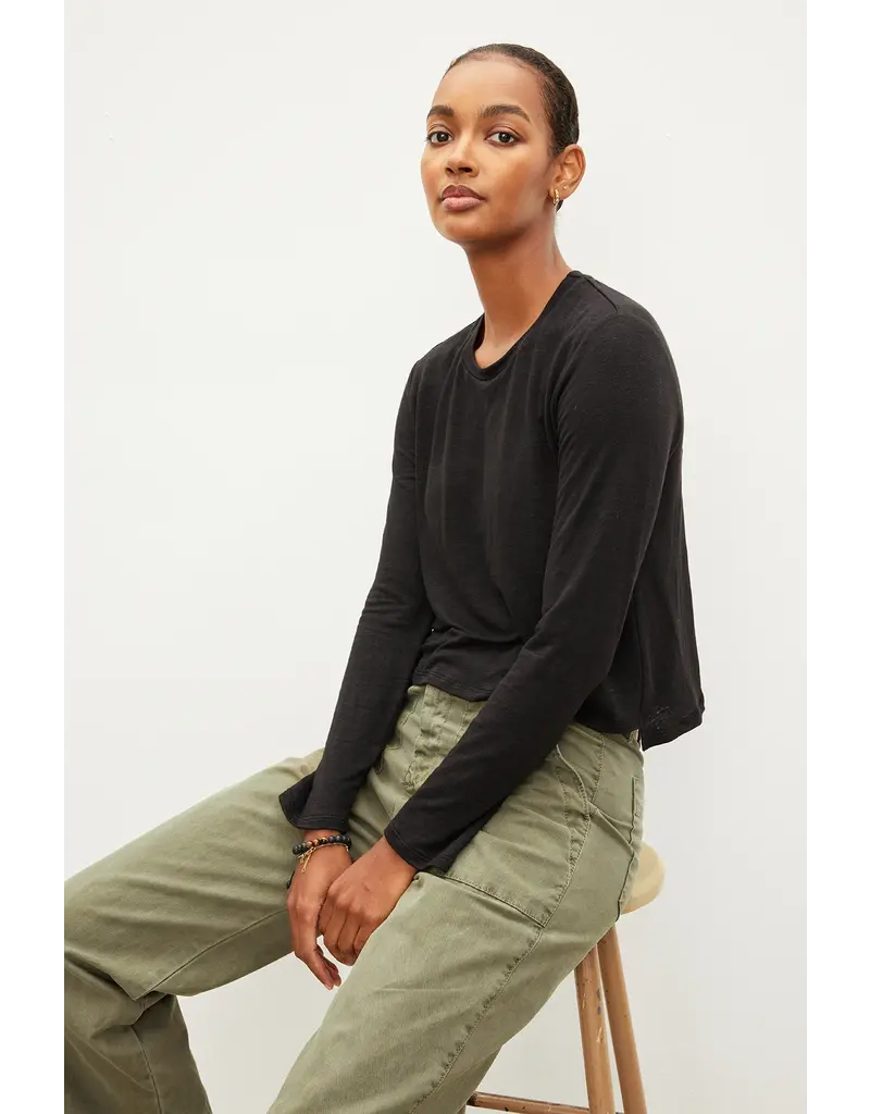 VELVET BY GRAHAM & SPENCER KARA TOP IN BLACK