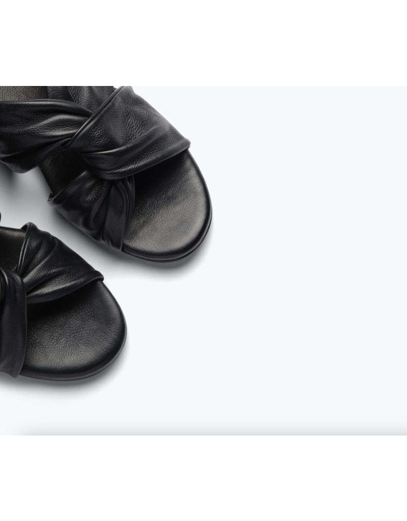 FREDA SALVADOR CARLOTA TWIST SANDAL IN BLACK VEGETABLE CALF
