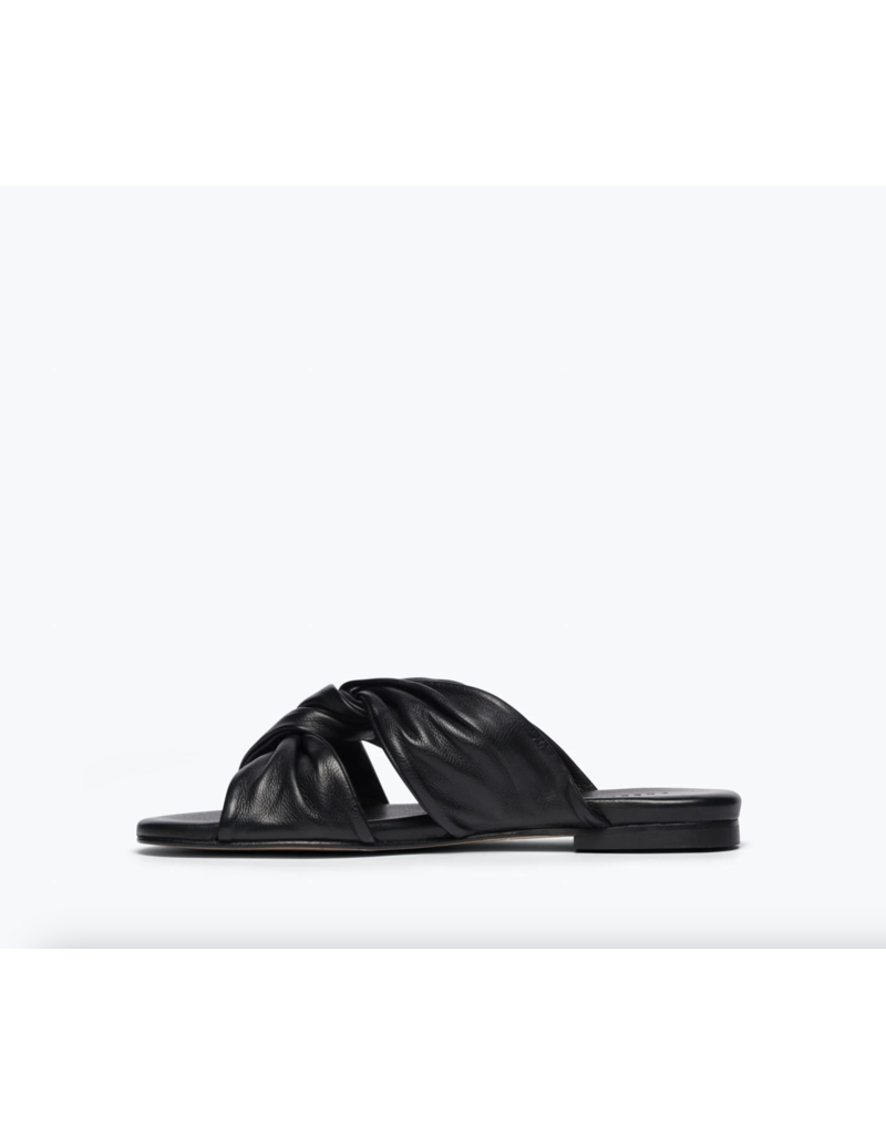 FREDA SALVADOR CARLOTA TWIST SANDAL IN BLACK VEGETABLE CALF