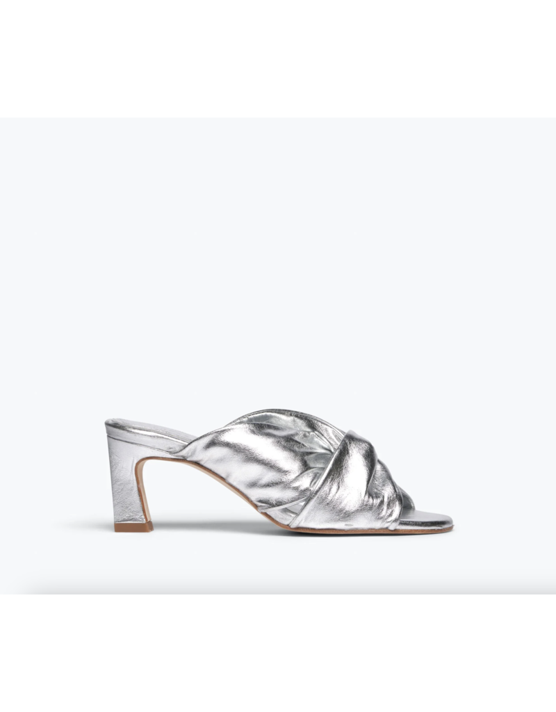 FREDA SALVADOR VALENTINA TWIST MID-HEEL SANDAL IN SILVER CALF