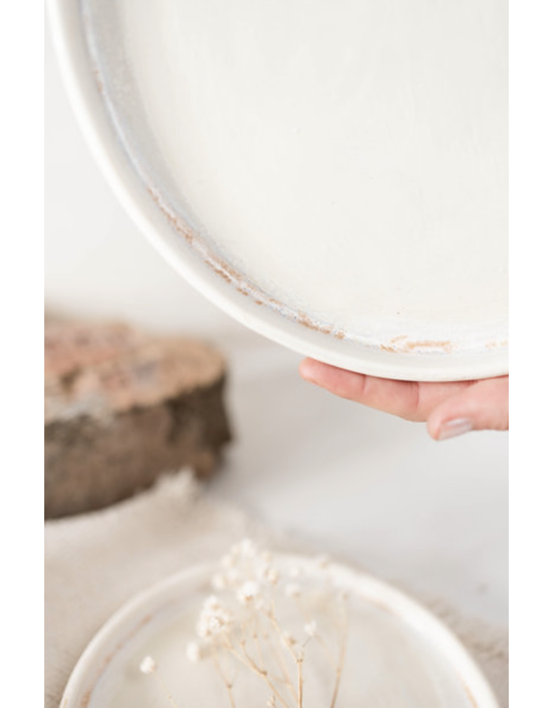 NIIK OPALESCENT RIMMED DINNER PLATES