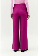 HUMANOID LOEKA TROUSERS IN BERRY
