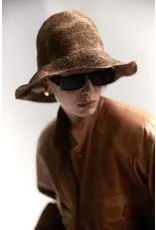 JANESSA LEONÉ TEAGAN BUCKET IN BROWN