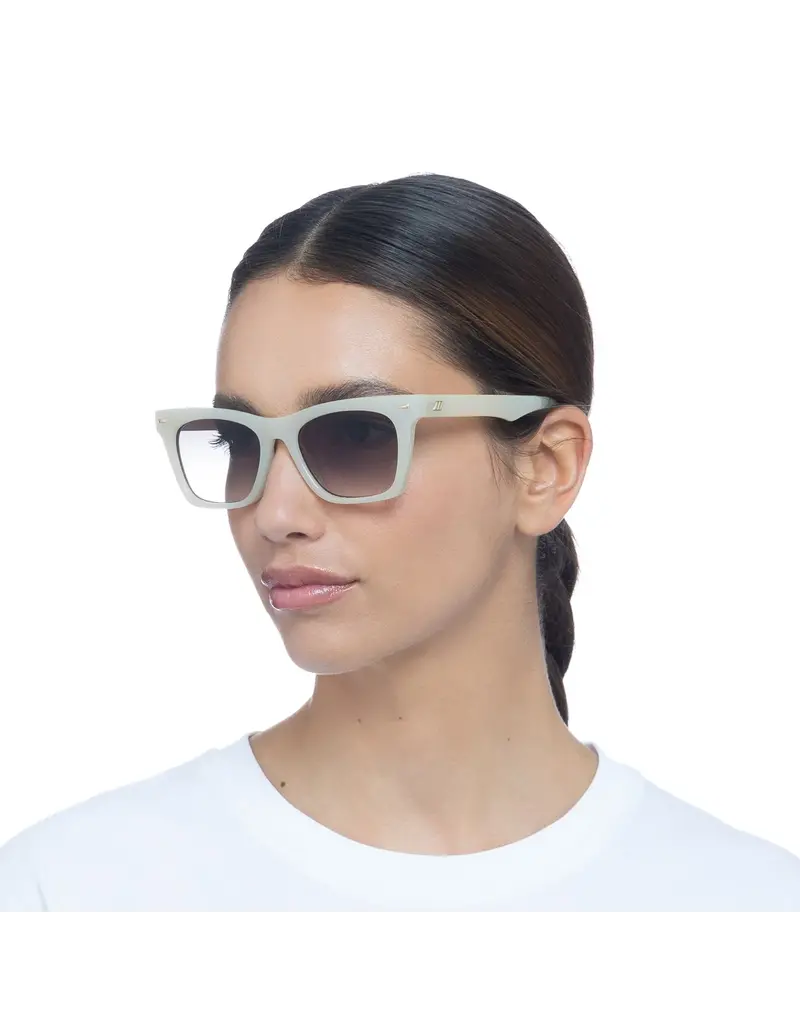 LE SPECS CHANTE SUNGLASSES IN IVORY