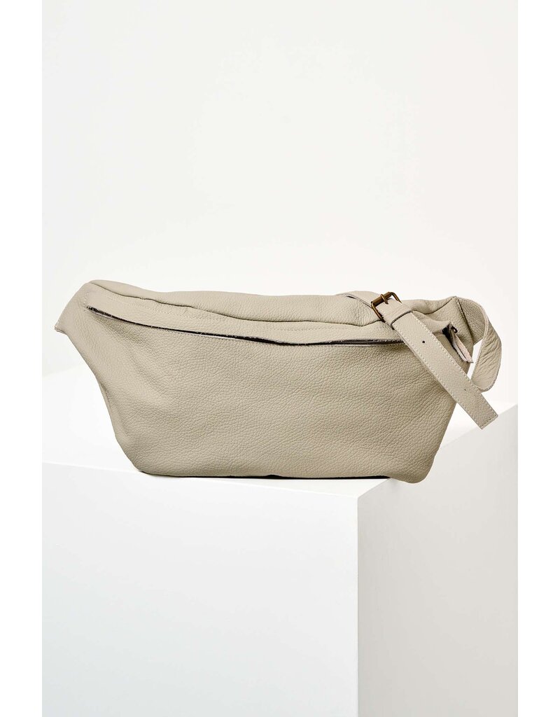 HUMANOID BRUNOO LEATHER BAG