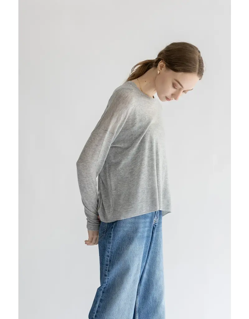 LIGHT WOOL OVERSIZED CREWNECK PULLOVER IN GREY