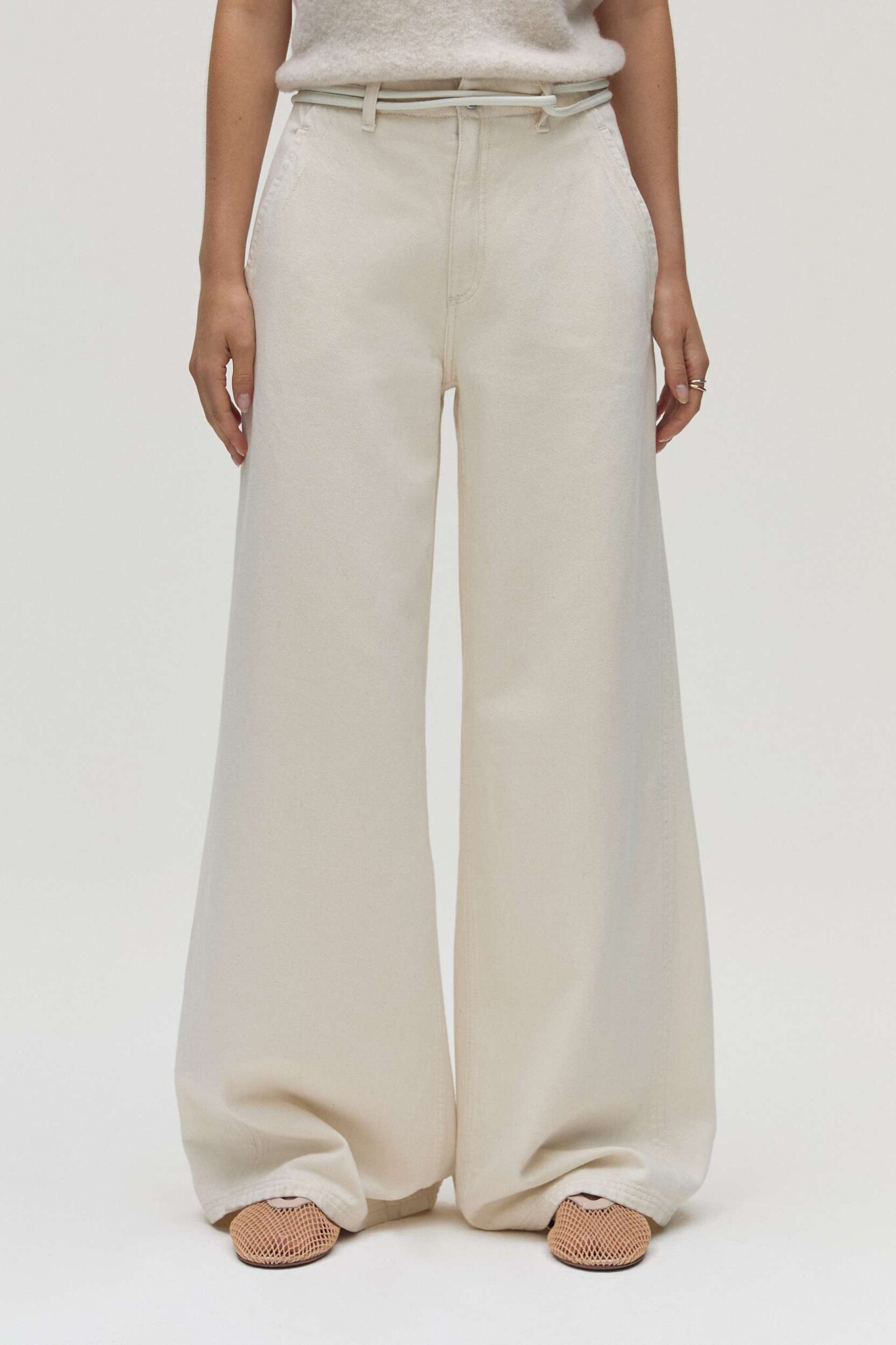 HUMANOID TALLY TROUSERS IN MILK
