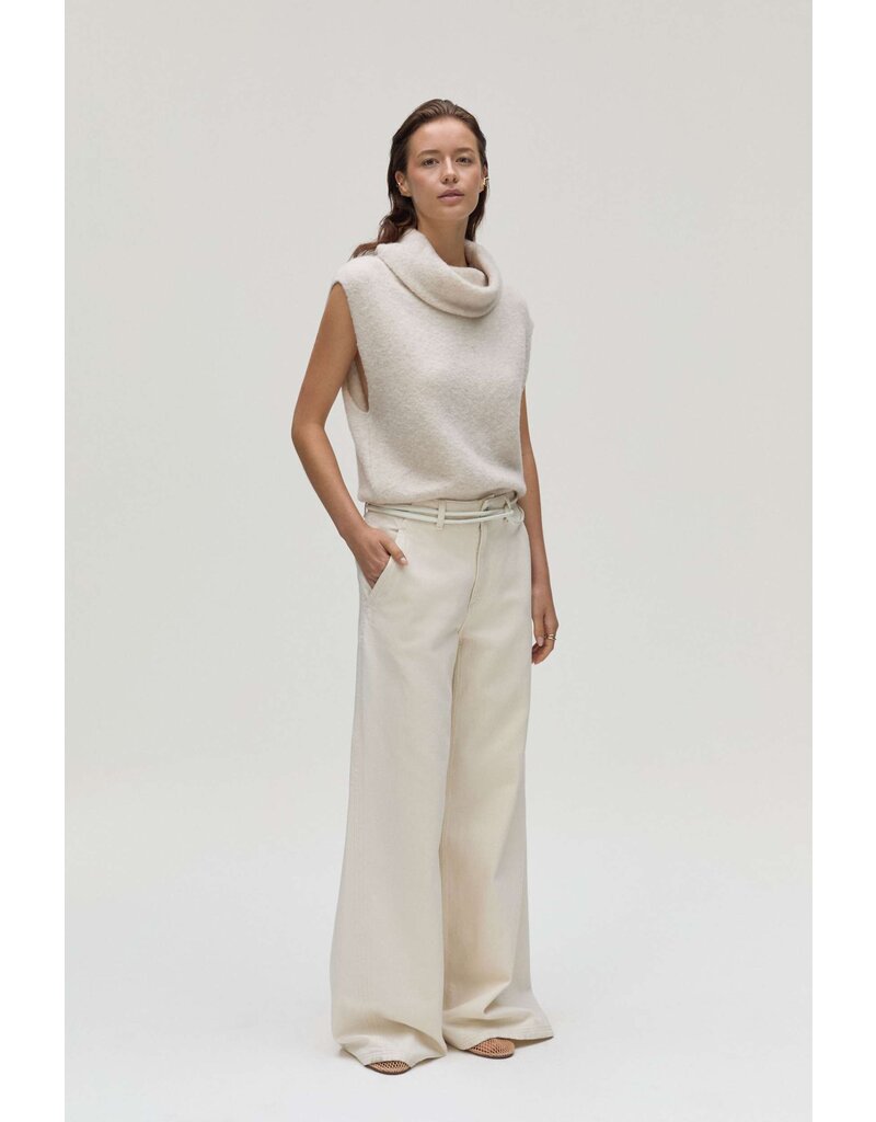 HUMANOID TALLY TROUSERS IN MILK
