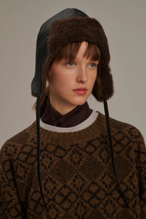 SOEUR CHAMONIX CHAPKA IN NOIR + MARRON