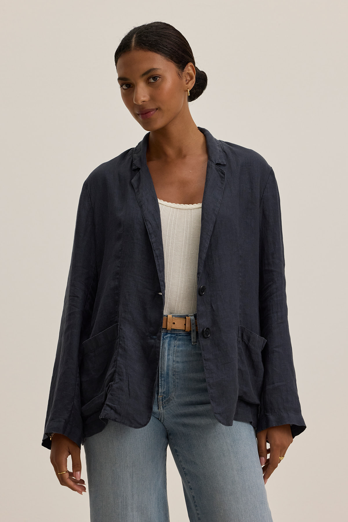 VELVET BY GRAHAM & SPENCER IMAN LINEN BLAZER