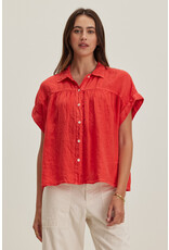 VELVET BY GRAHAM & SPENCER ARIA LINEN TOP IN CHILI