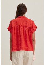 VELVET BY GRAHAM & SPENCER ARIA LINEN TOP IN CHILI